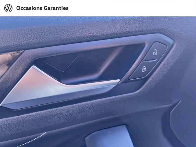 Voitures occasions VOLKSWAGEN T-ROC R-Line Saint-Grégoire