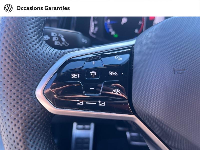 Voitures occasions VOLKSWAGEN T-ROC R-Line Saint-Grégoire