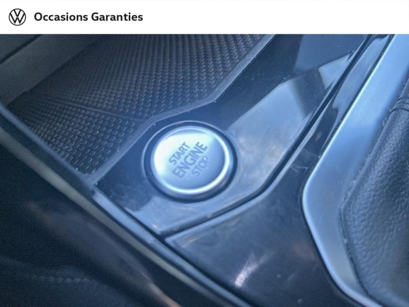 Voitures occasions VOLKSWAGEN T-ROC R-Line Saint-Grégoire