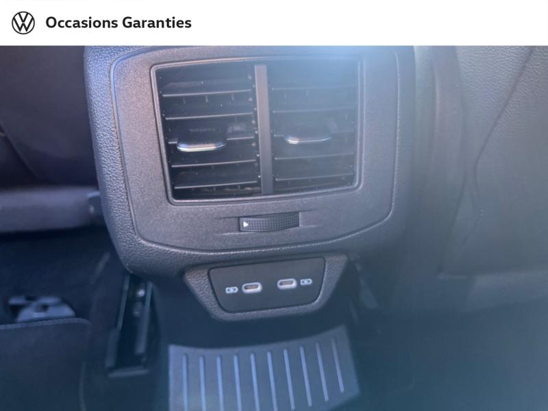 Voitures occasions VOLKSWAGEN T-ROC R-Line Saint-Grégoire