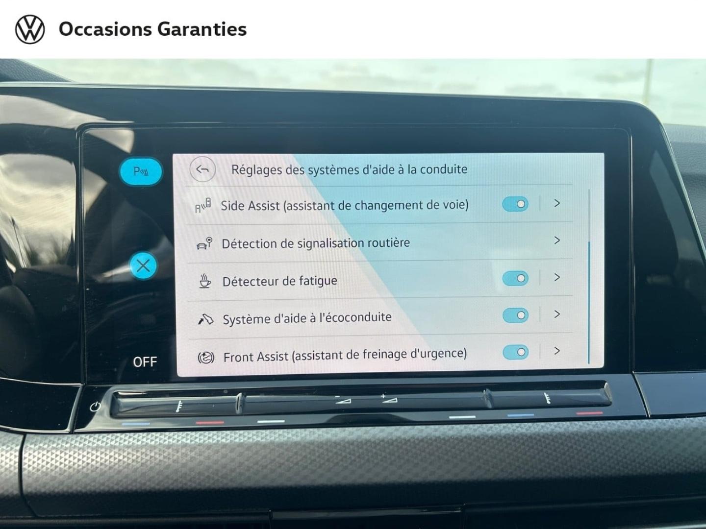 Voitures occasions VOLKSWAGEN GOLF Life Saint-Grégoire