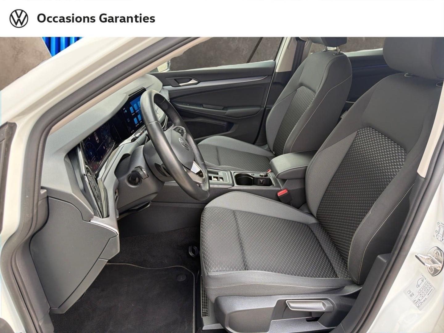 Voitures occasions VOLKSWAGEN GOLF Active Saint-Grégoire