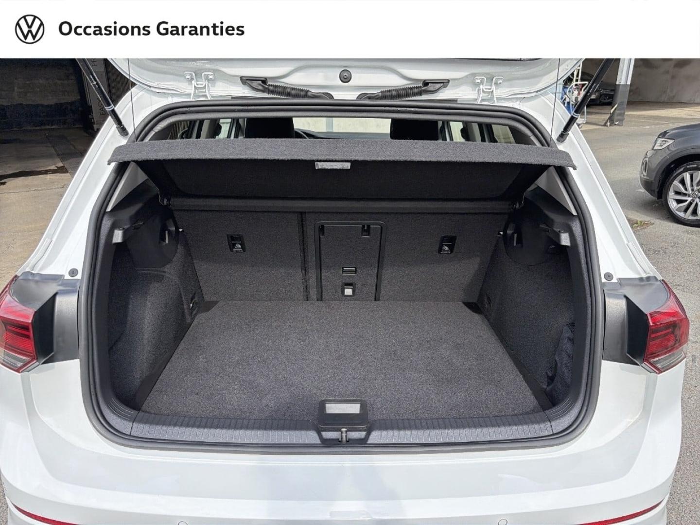 Voitures occasions VOLKSWAGEN GOLF Active Saint-Grégoire