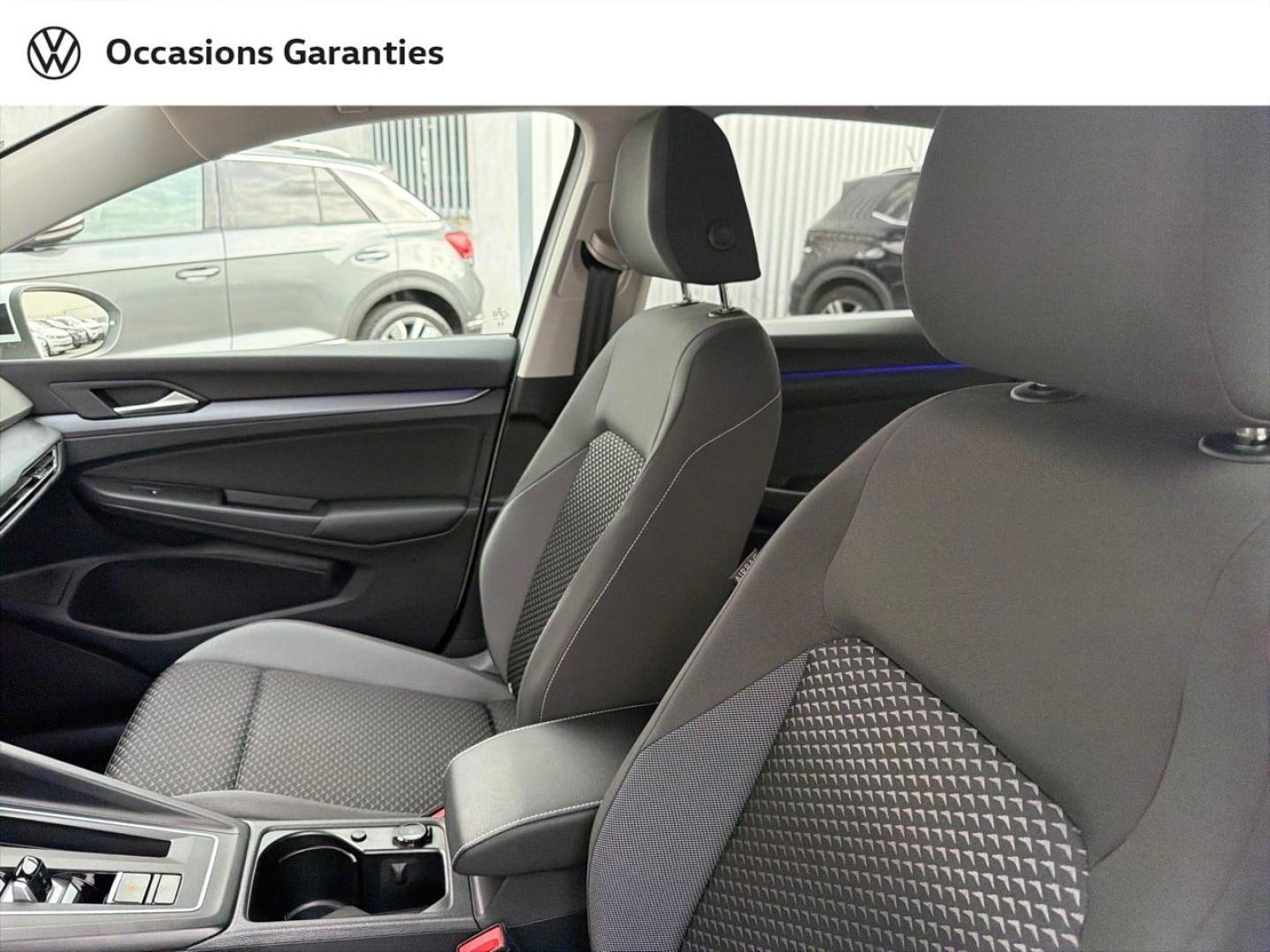 Voitures occasions VOLKSWAGEN GOLF Active Saint-Grégoire