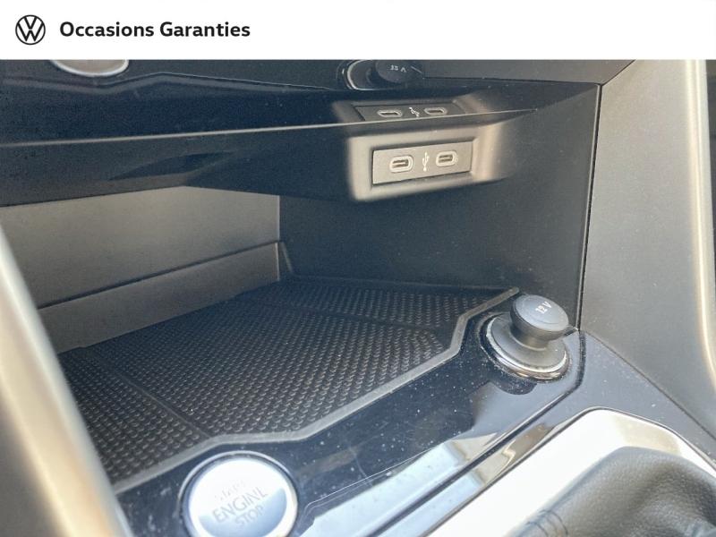 Voitures occasions VOLKSWAGEN T-ROC Life Plus Saint-Grégoire