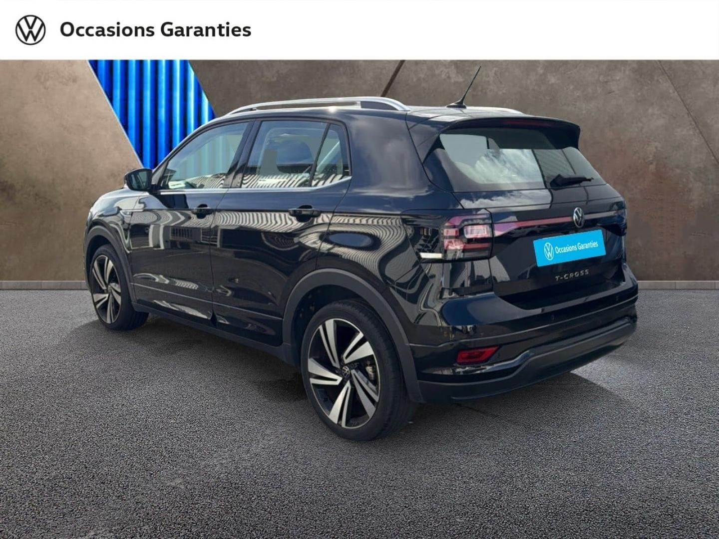 Voitures occasions VOLKSWAGEN T-CROSS R-Line Saint-Grégoire