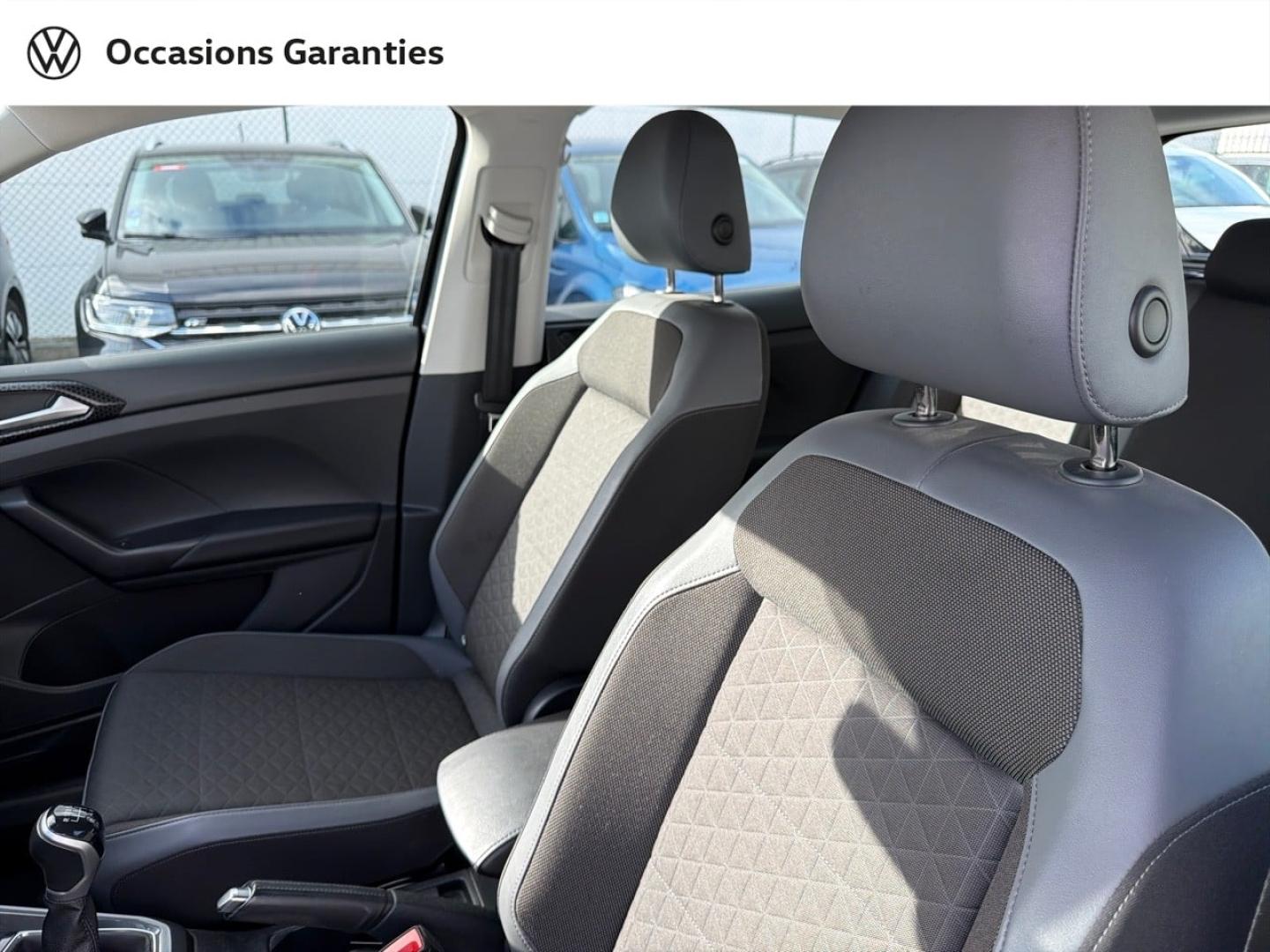 Voitures occasions VOLKSWAGEN T-CROSS R-Line Saint-Grégoire