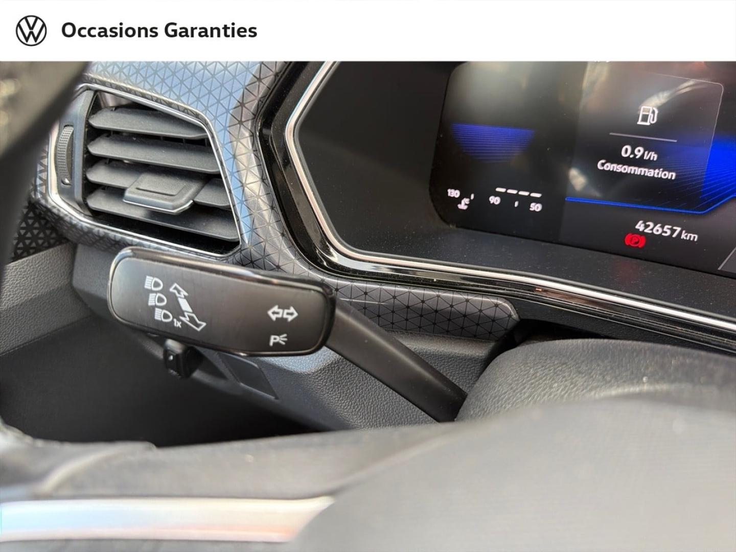 Voitures occasions VOLKSWAGEN T-CROSS R-Line Saint-Grégoire