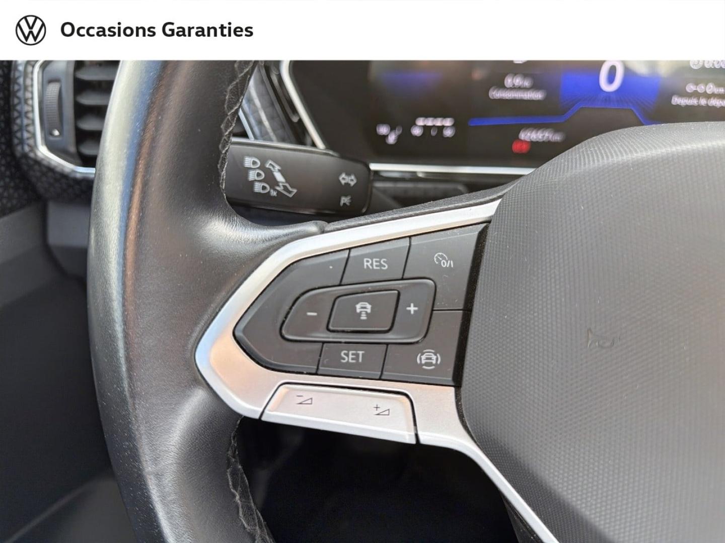 Voitures occasions VOLKSWAGEN T-CROSS R-Line Saint-Grégoire