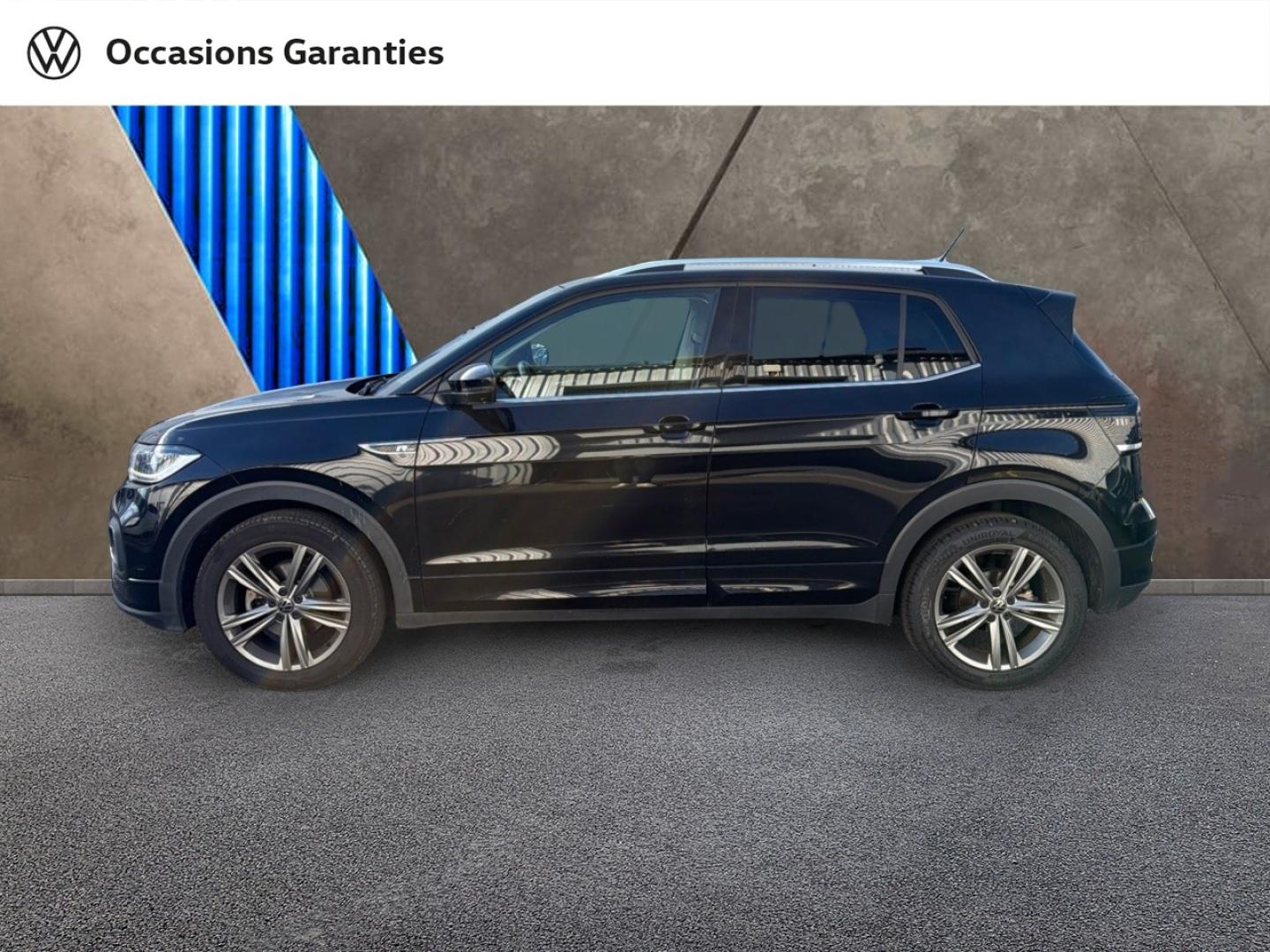 Voitures occasions VOLKSWAGEN T-CROSS R-Line Saint-Grégoire