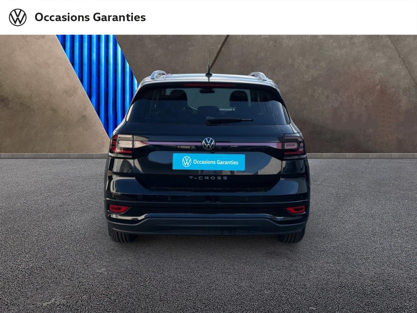 Voitures occasions VOLKSWAGEN T-CROSS R-Line Saint-Grégoire
