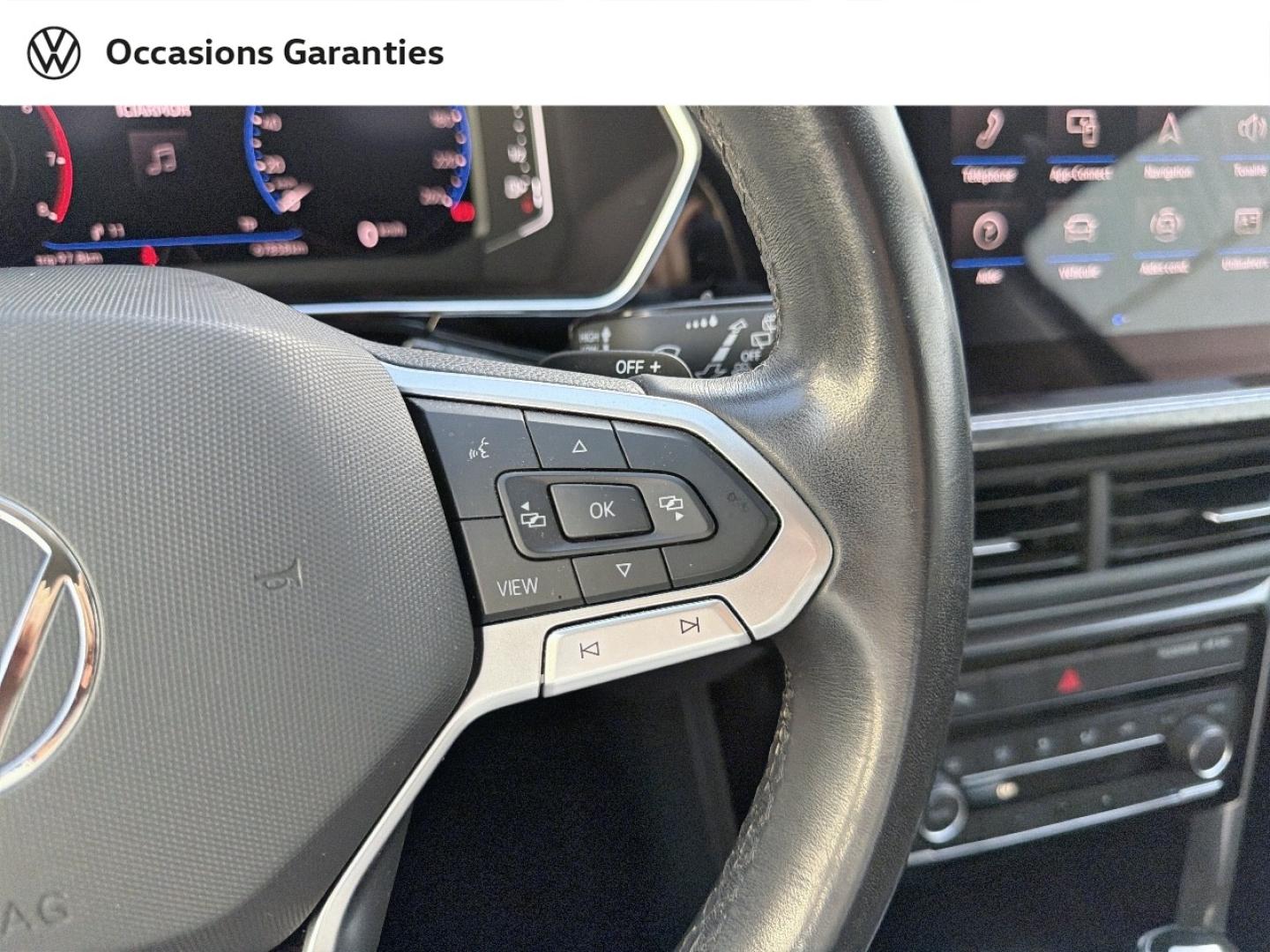 Voitures occasions VOLKSWAGEN T-CROSS R-Line Saint-Grégoire