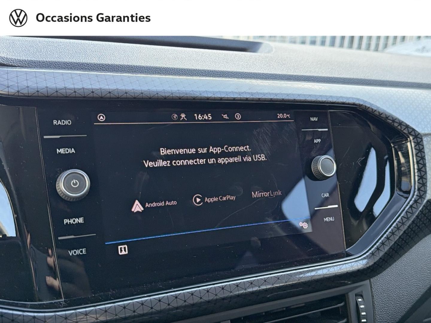 Voitures occasions VOLKSWAGEN T-CROSS R-Line Saint-Grégoire
