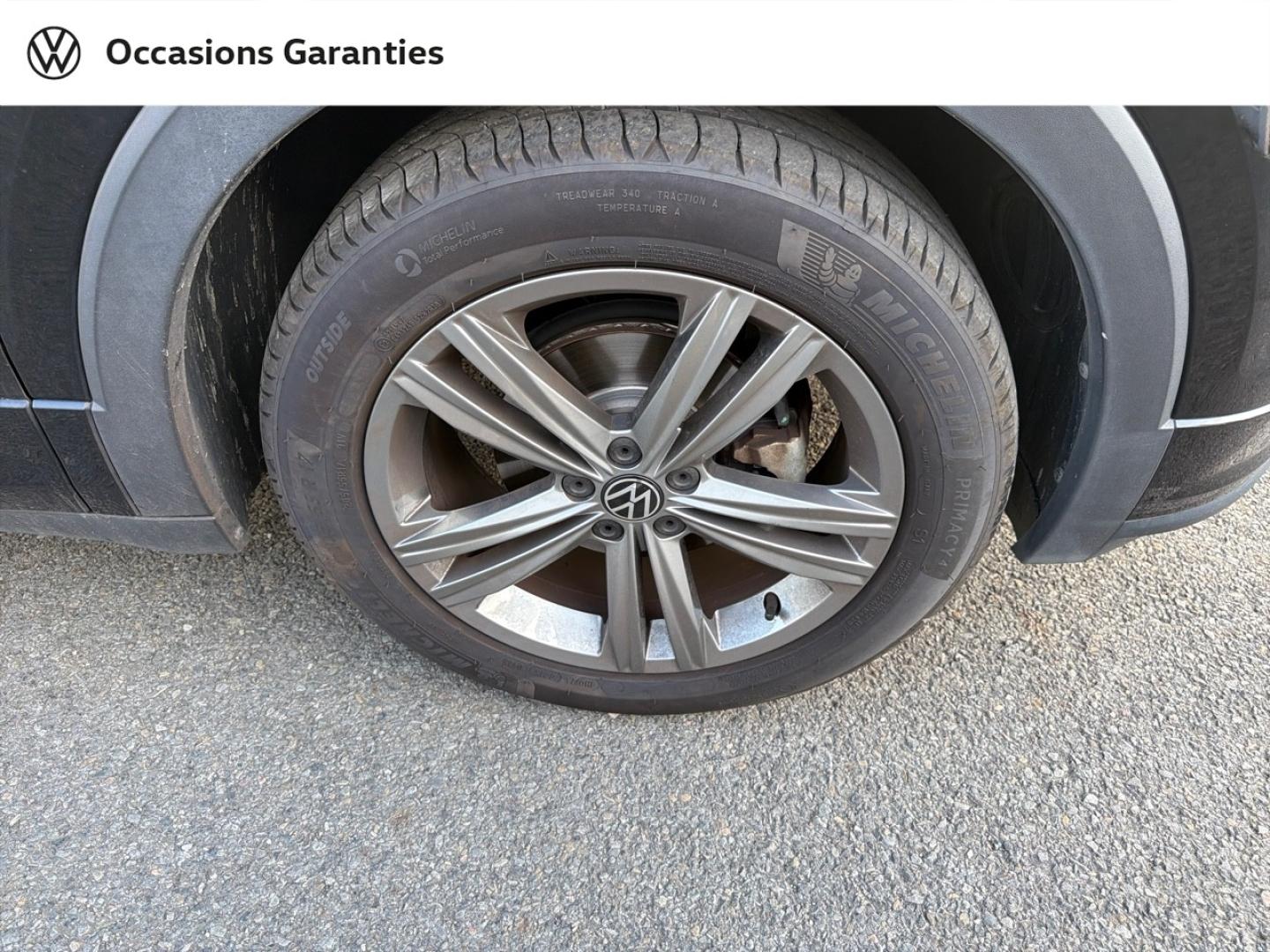 Voitures occasions VOLKSWAGEN T-CROSS R-Line Saint-Grégoire
