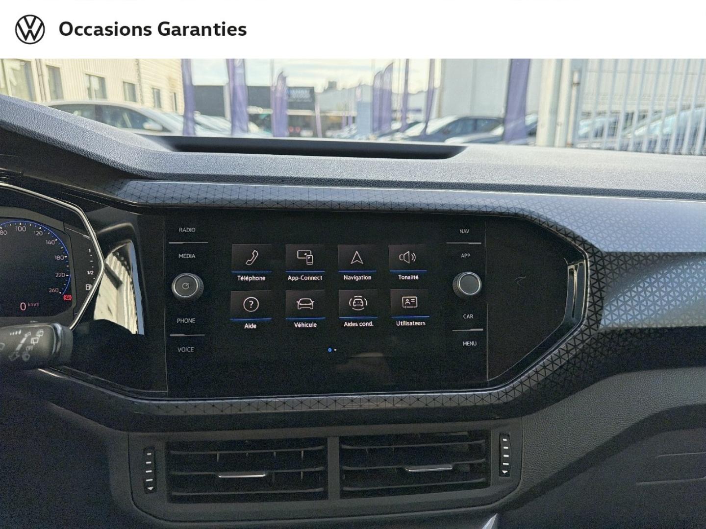 Voitures occasions VOLKSWAGEN T-CROSS R-Line Saint-Grégoire