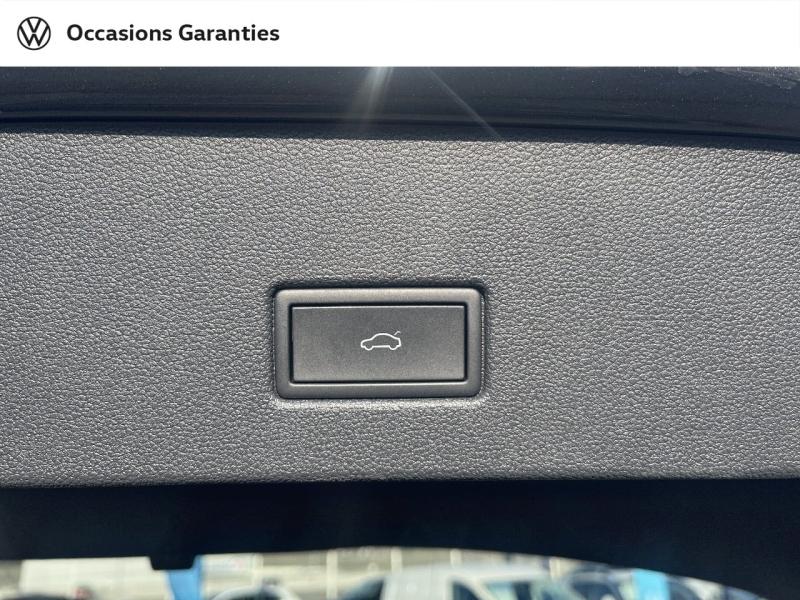 Voitures occasions VOLKSWAGEN T-ROC R-Line Saint-Grégoire