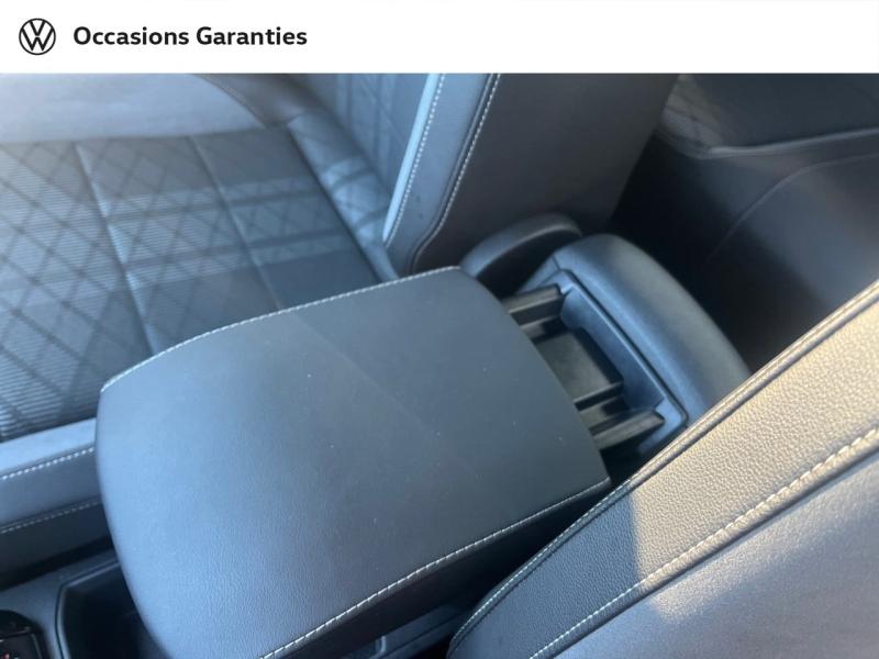 Voitures occasions VOLKSWAGEN T-ROC R-Line Saint-Grégoire