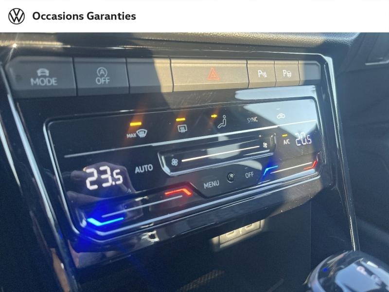 Voitures occasions VOLKSWAGEN T-ROC R-Line Saint-Grégoire