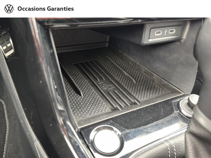 Voitures occasions VOLKSWAGEN T-CROSS R-Line Edition Saint-Grégoire