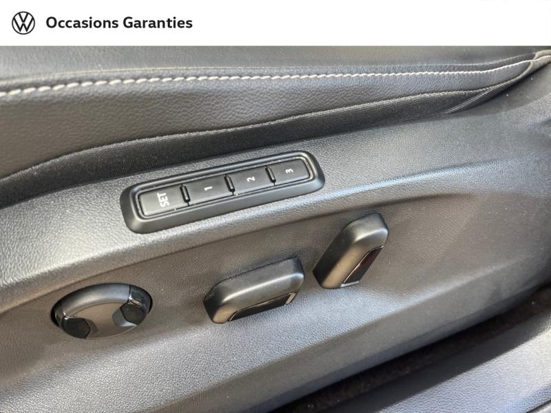 Voitures occasions VOLKSWAGEN T-ROC Style Exclusive Saint-Grégoire