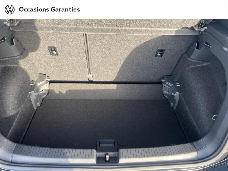 Voitures occasions VOLKSWAGEN T-CROSS R-Line Saint-Grégoire