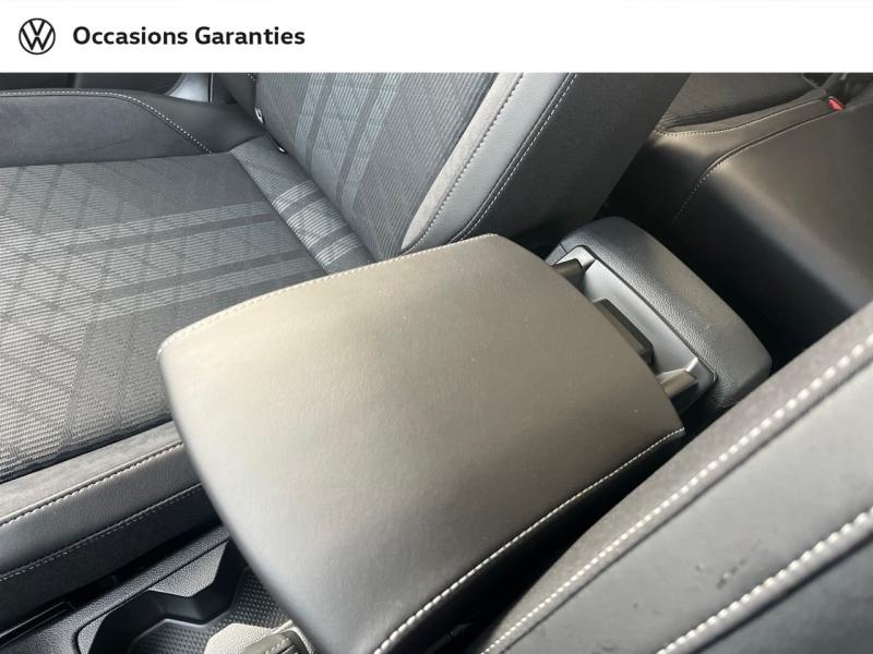Voitures occasions VOLKSWAGEN T-CROSS R-Line Saint-Grégoire