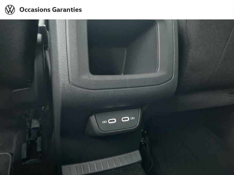 Voitures occasions VOLKSWAGEN T-CROSS R-Line Saint-Grégoire
