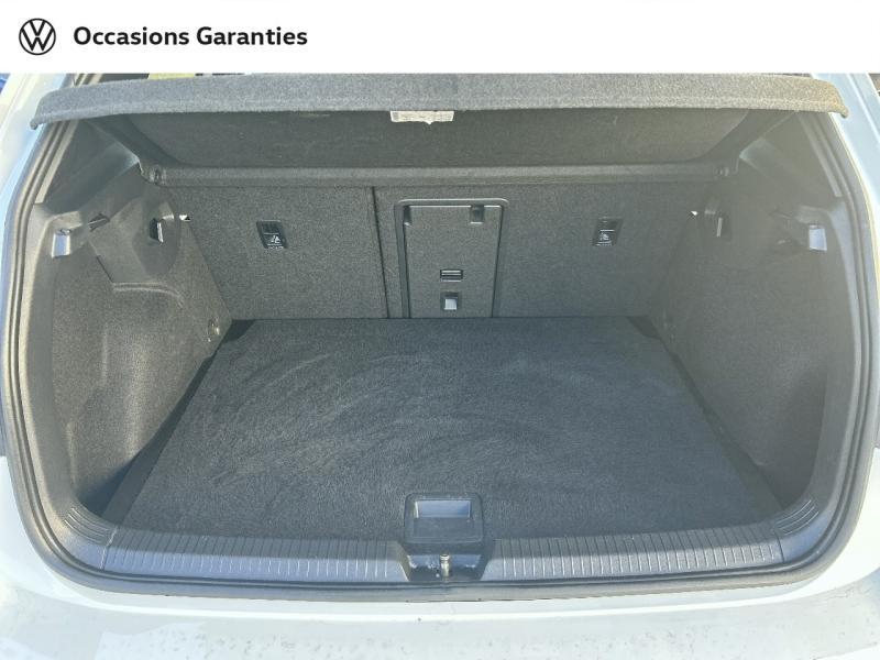 Voitures occasions VOLKSWAGEN GOLF R-Line Saint-Grégoire
