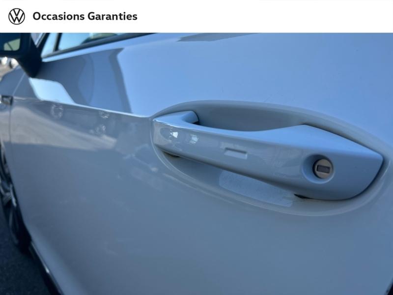 Voitures occasions VOLKSWAGEN GOLF R-Line Saint-Grégoire