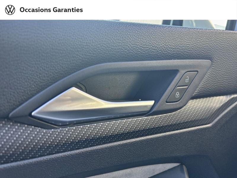 Voitures occasions VOLKSWAGEN GOLF R-Line Saint-Grégoire