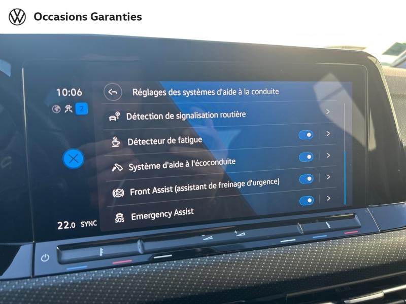 Voitures occasions VOLKSWAGEN GOLF R-Line Saint-Grégoire