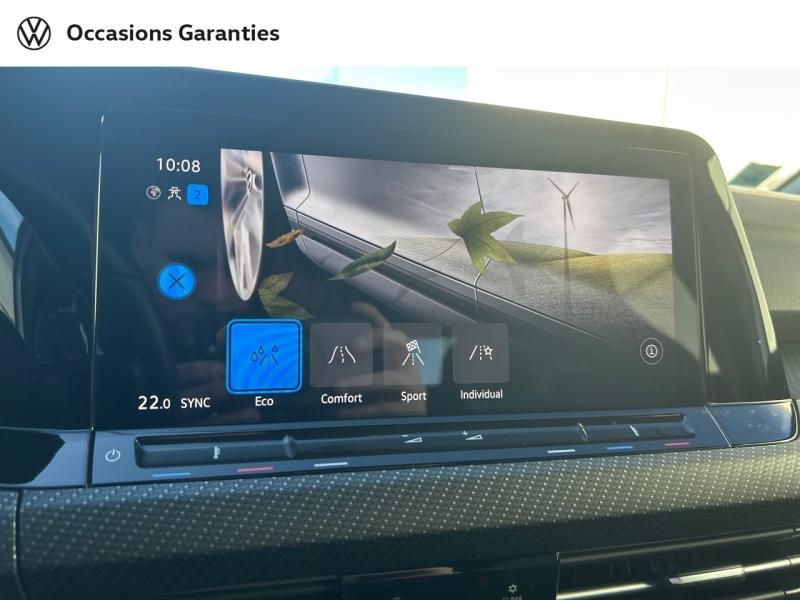 Voitures occasions VOLKSWAGEN GOLF R-Line Saint-Grégoire