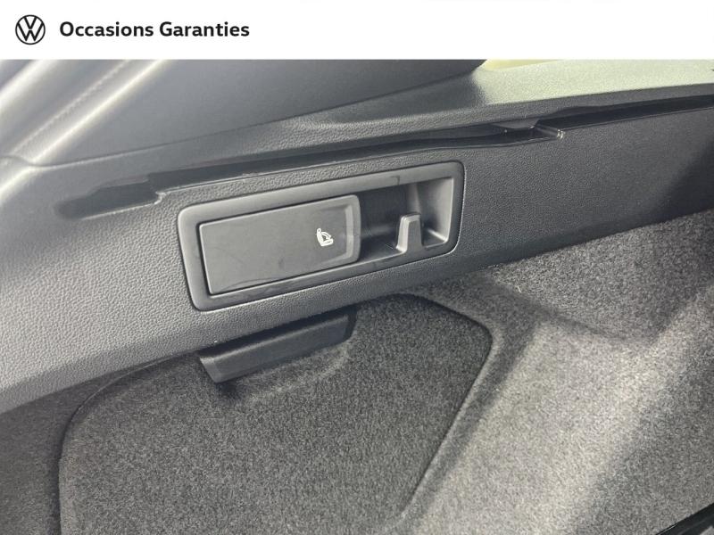 Voitures occasions VOLKSWAGEN Golf SW R-Line Saint-Grégoire