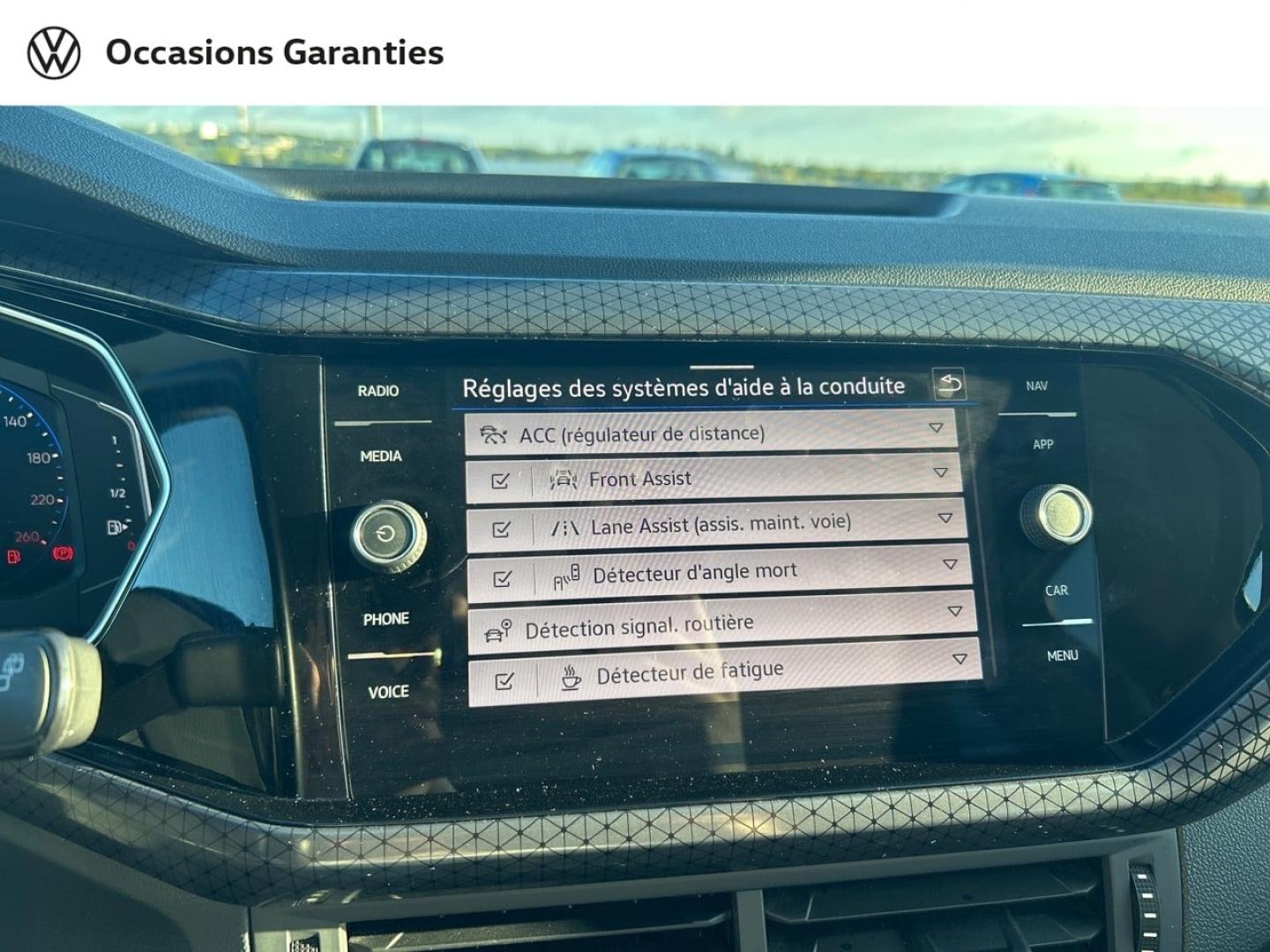 Voitures occasions VOLKSWAGEN T-CROSS Style Saint-Grégoire