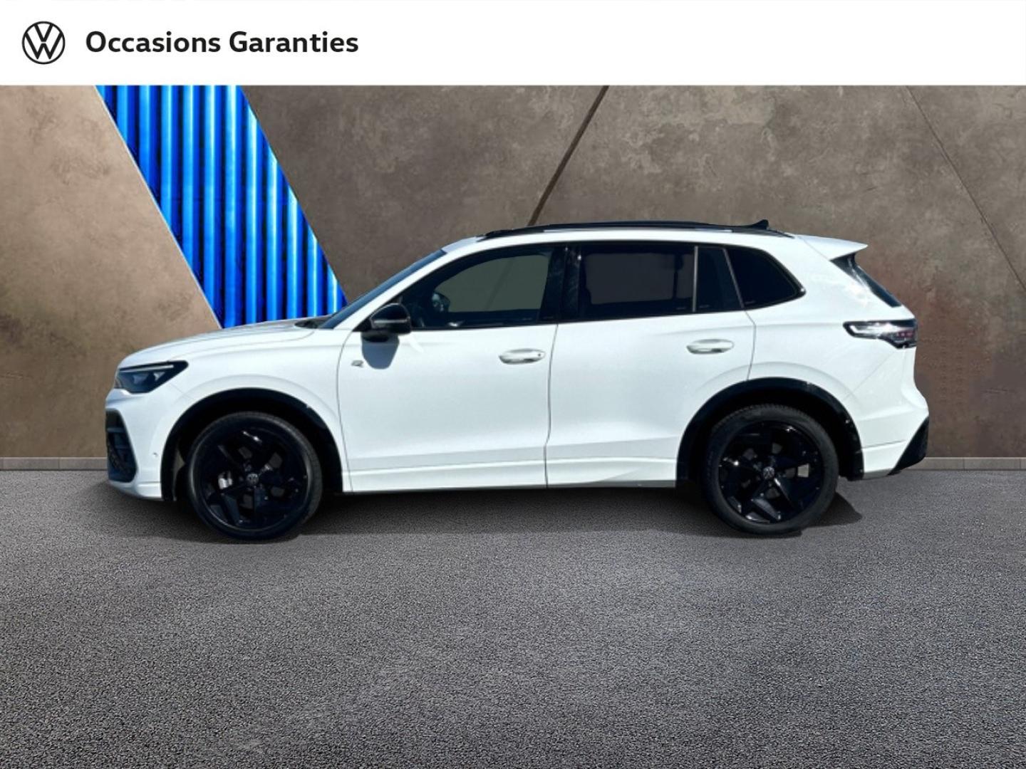 Voitures occasions VOLKSWAGEN TIGUAN R-Line Exclusive Saint-Grégoire