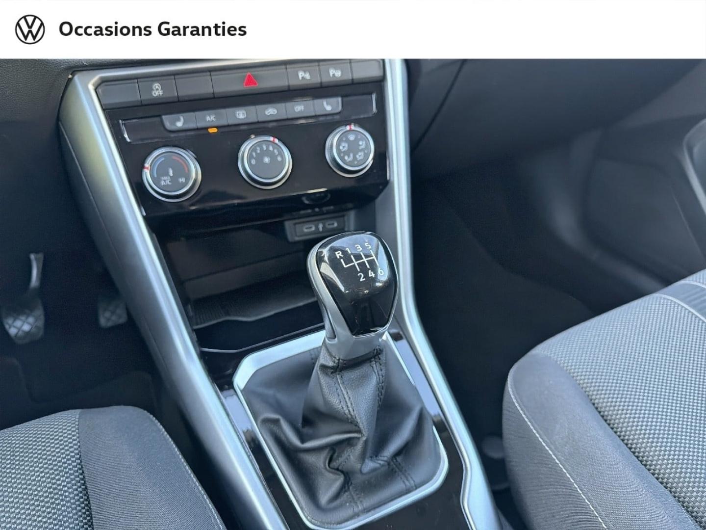 Voitures occasions VOLKSWAGEN T-ROC Life Saint-Grégoire