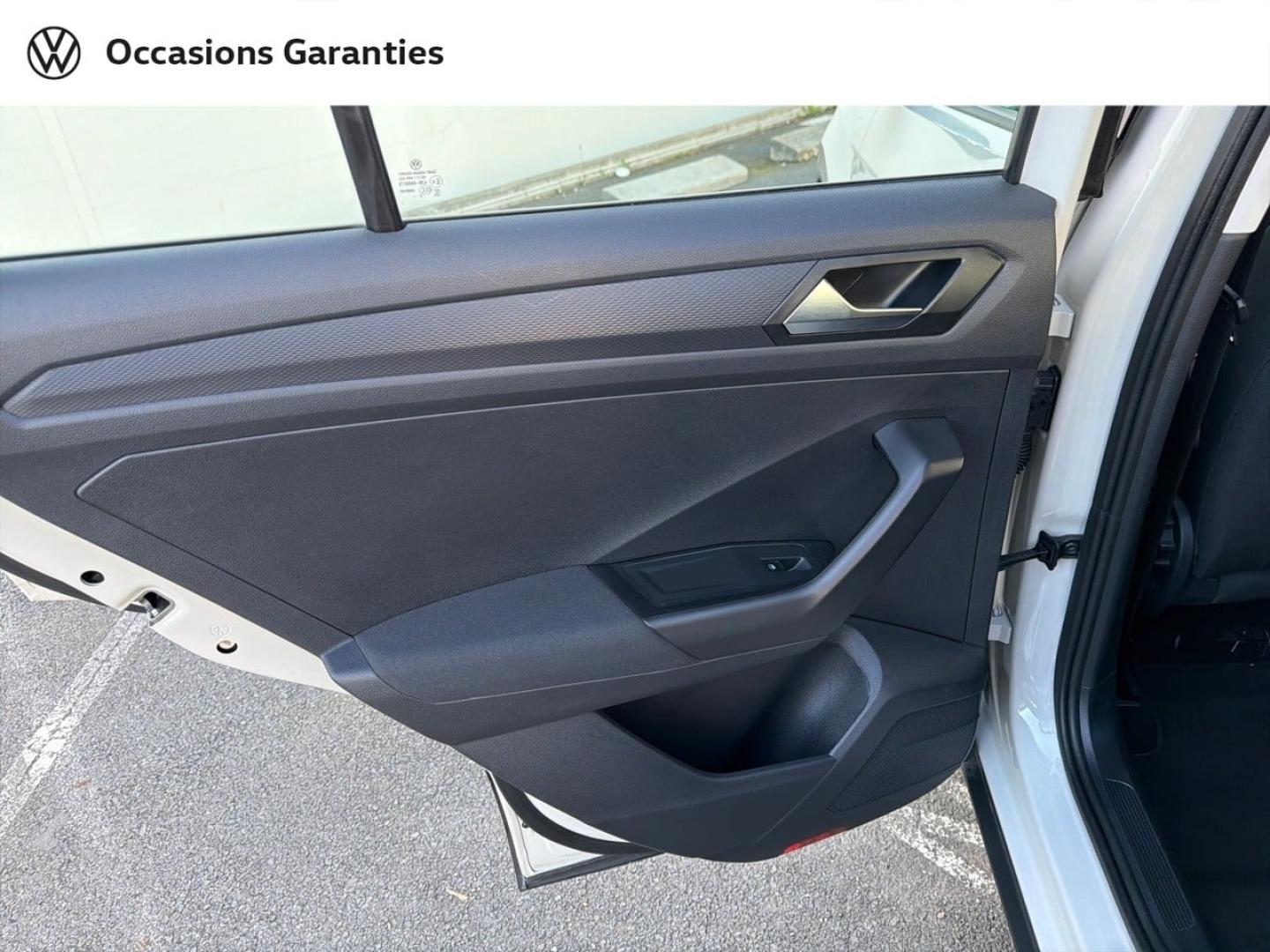 Voitures occasions VOLKSWAGEN T-ROC Life Saint-Grégoire