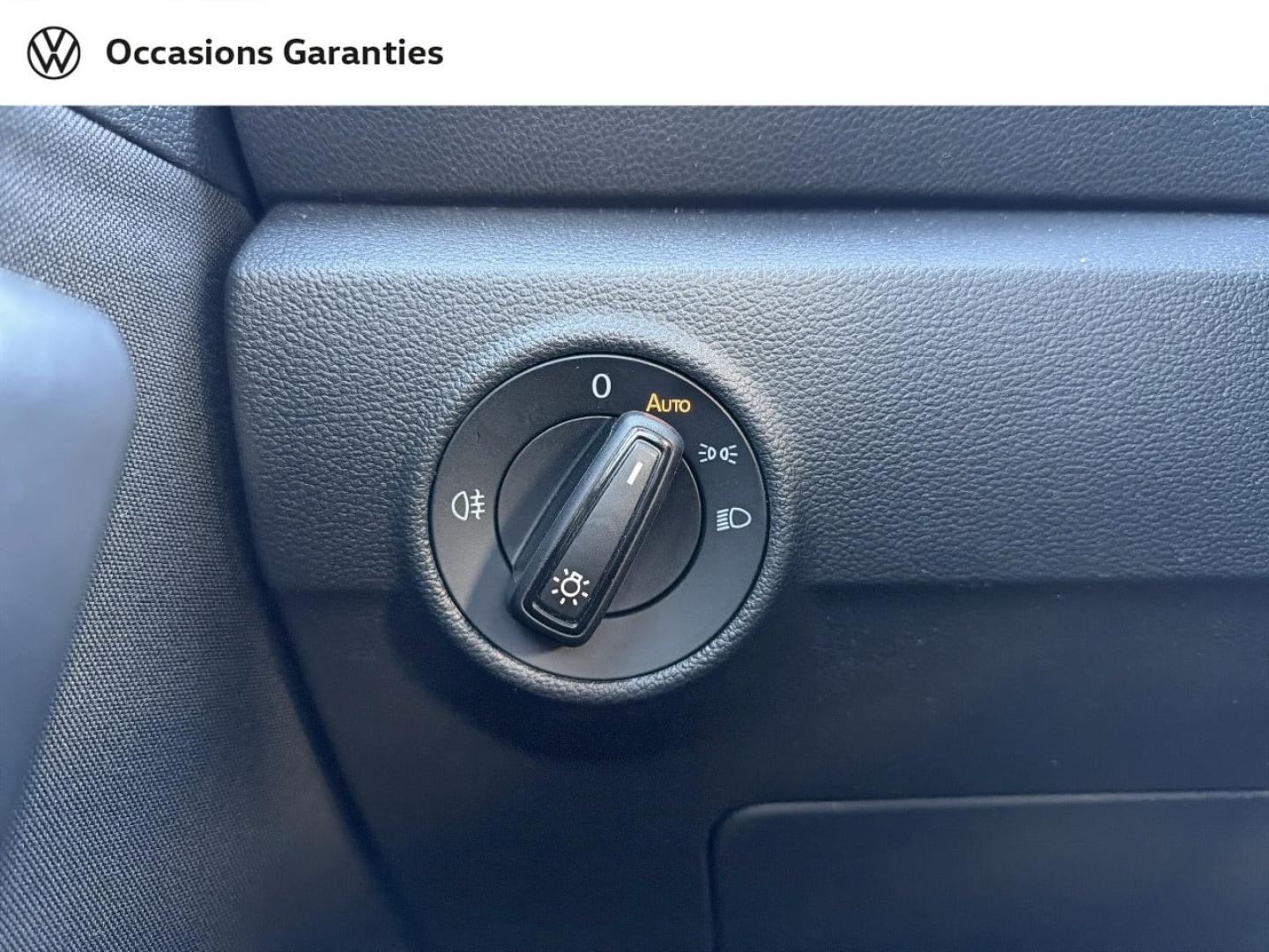 Voitures occasions VOLKSWAGEN T-ROC Life Saint-Grégoire