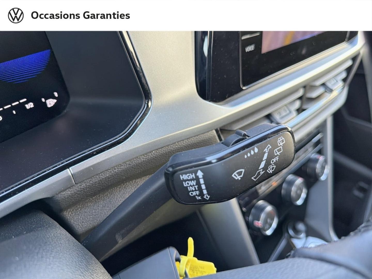 Voitures occasions VOLKSWAGEN T-ROC Life Saint-Grégoire