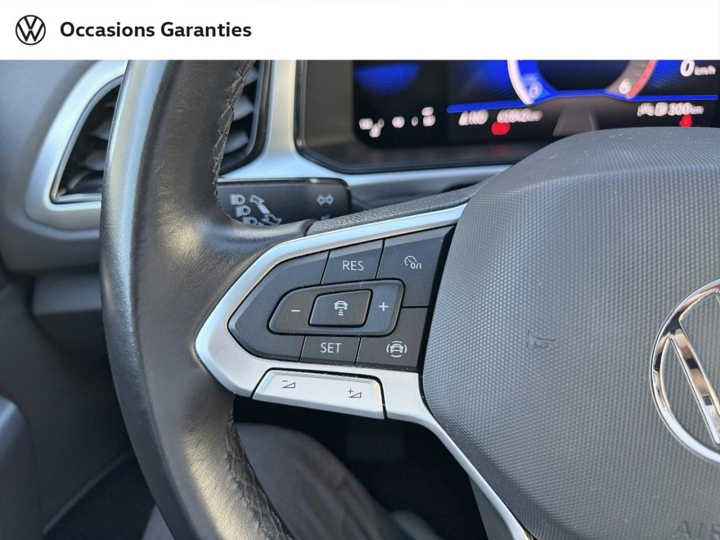 Voitures occasions VOLKSWAGEN T-ROC Life Saint-Grégoire