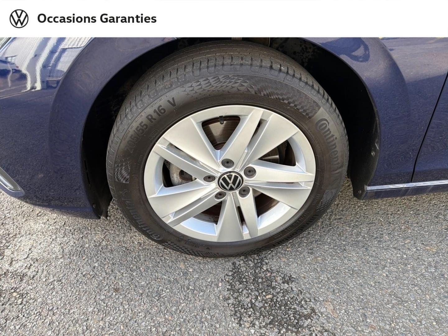 Voitures occasions VOLKSWAGEN GOLF Life 1st Saint-Grégoire