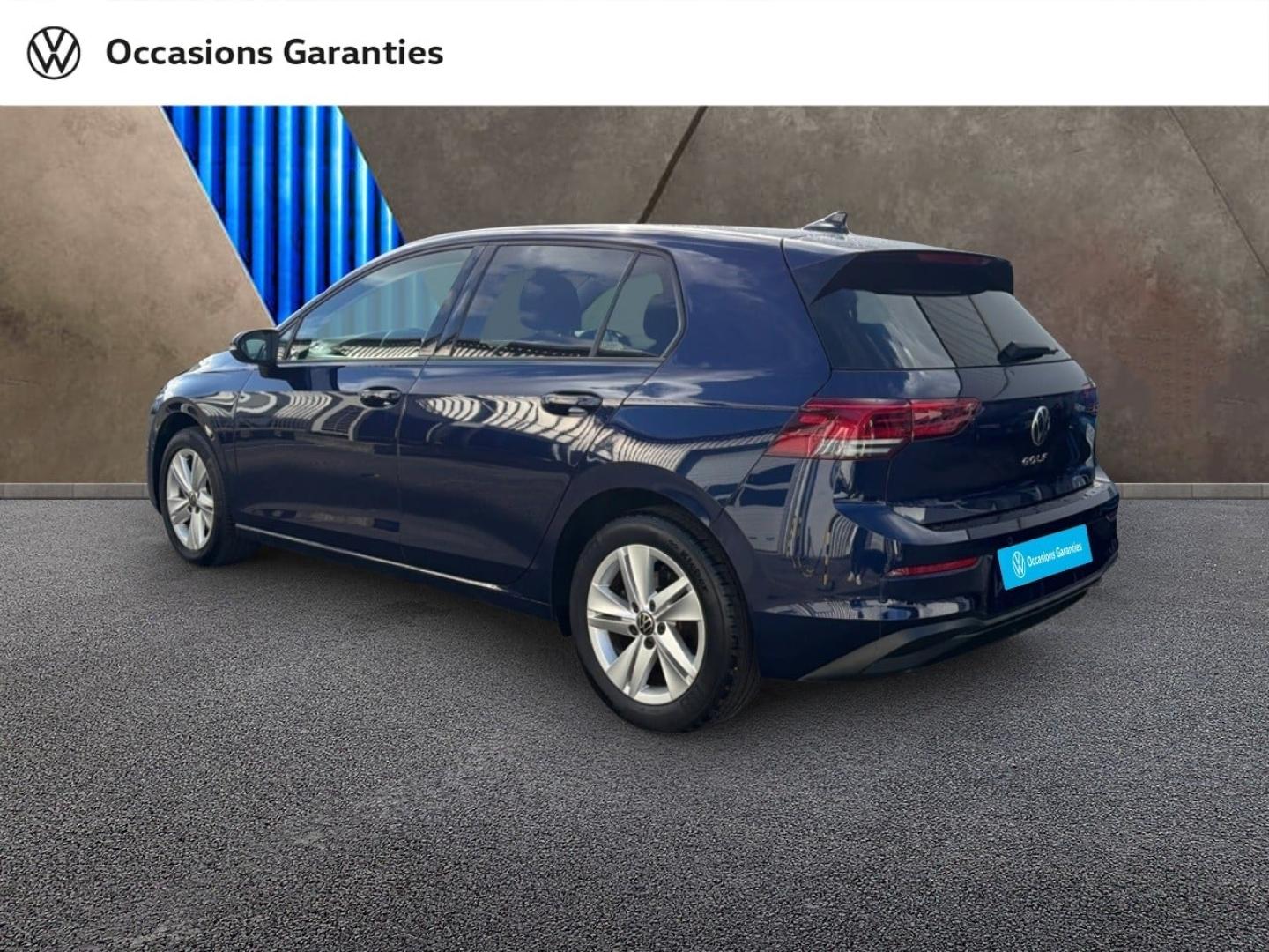 Voitures occasions VOLKSWAGEN GOLF Life 1st Saint-Grégoire