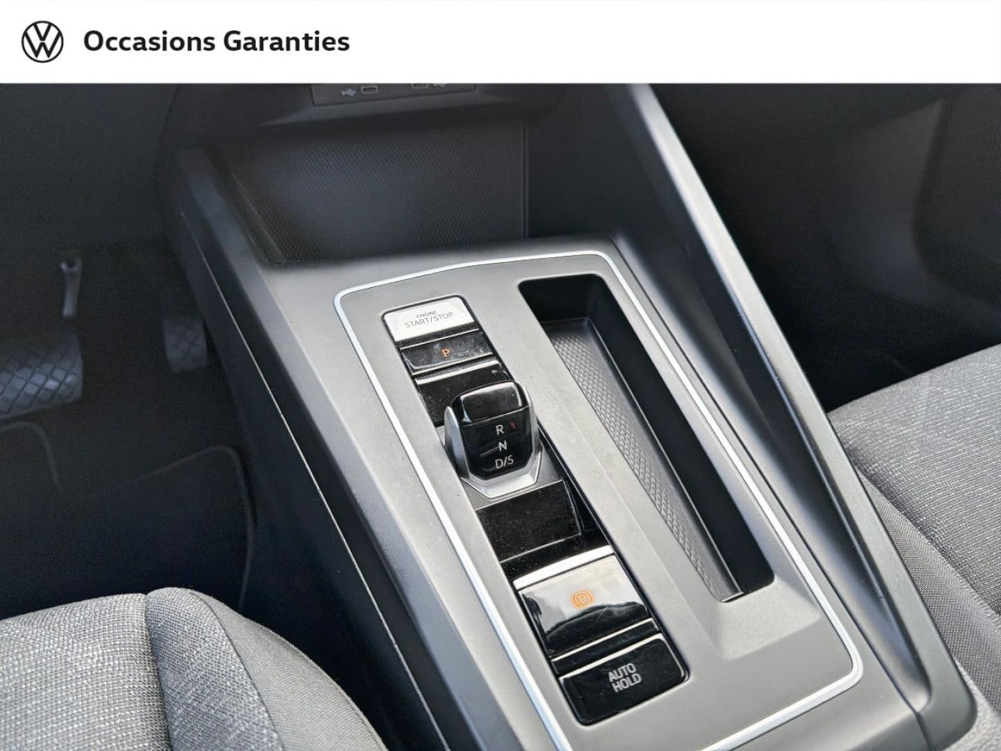 Voitures occasions VOLKSWAGEN GOLF Life 1st Saint-Grégoire