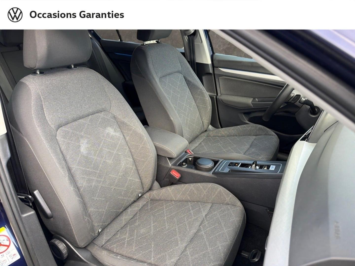 Voitures occasions VOLKSWAGEN GOLF Life 1st Saint-Grégoire