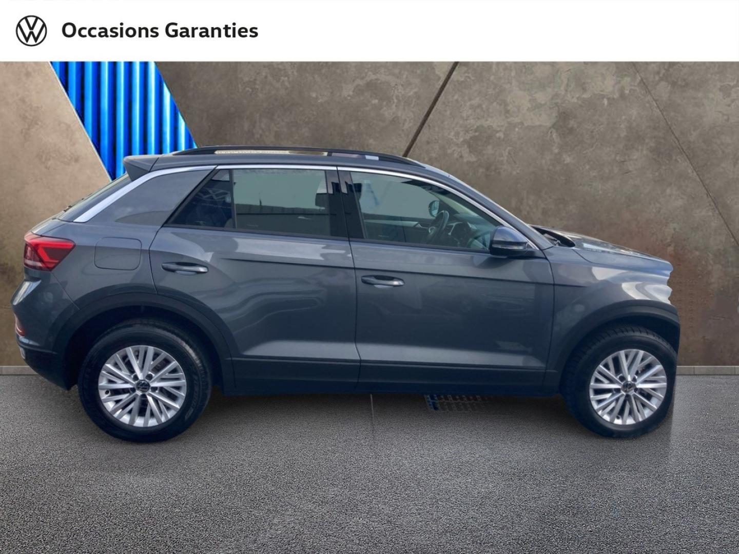 Voitures occasions VOLKSWAGEN T-ROC Life Plus Saint-Grégoire
