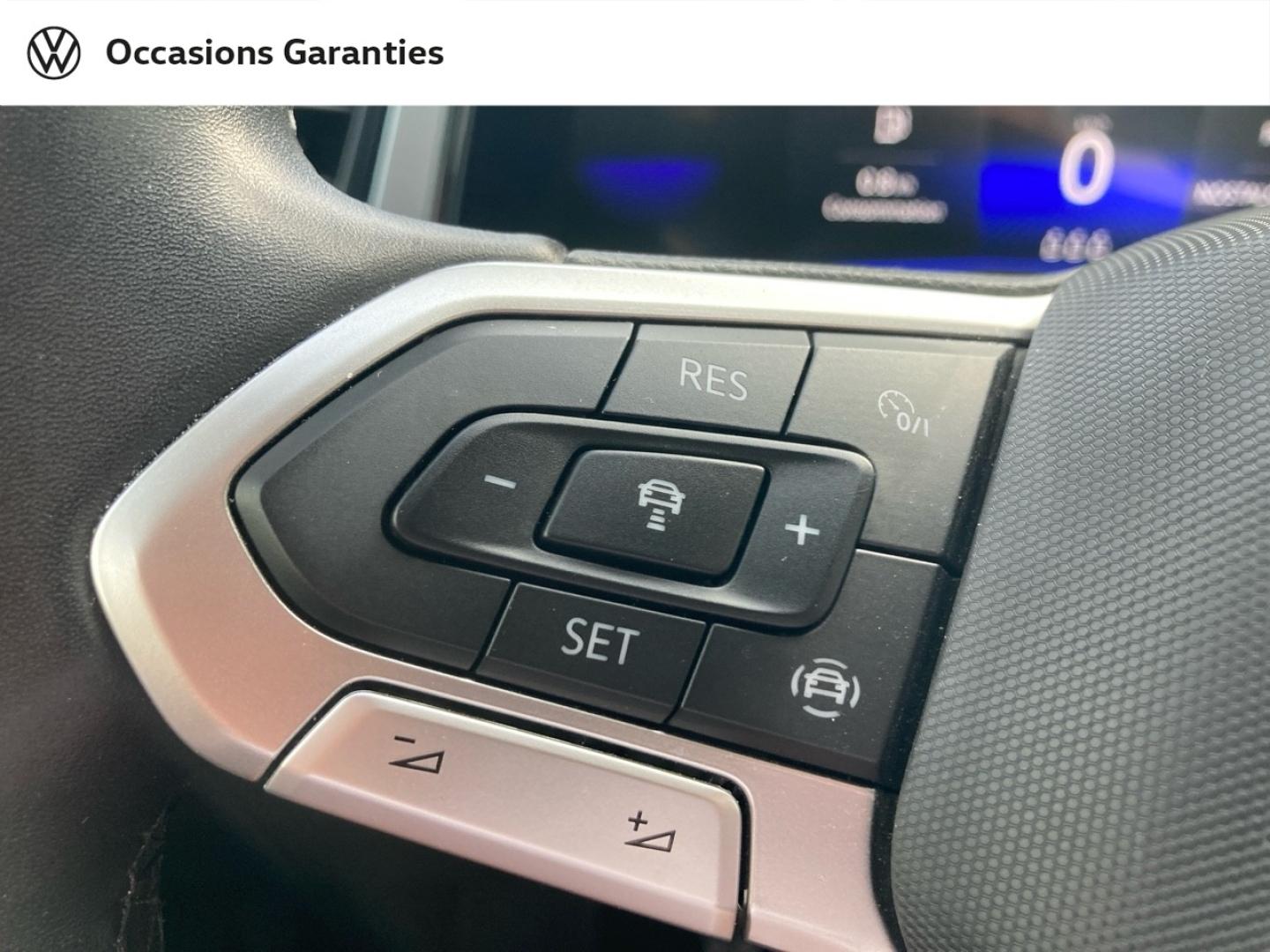 Voitures occasions VOLKSWAGEN T-ROC Life Plus Saint-Grégoire