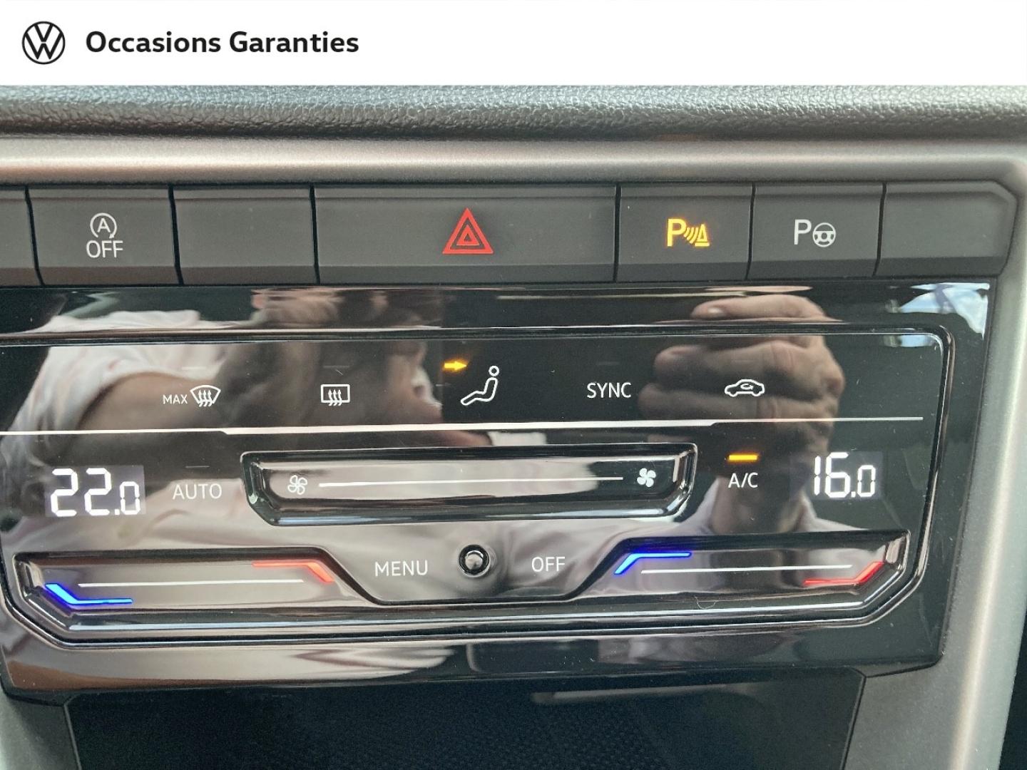 Voitures occasions VOLKSWAGEN T-ROC Life Plus Saint-Grégoire