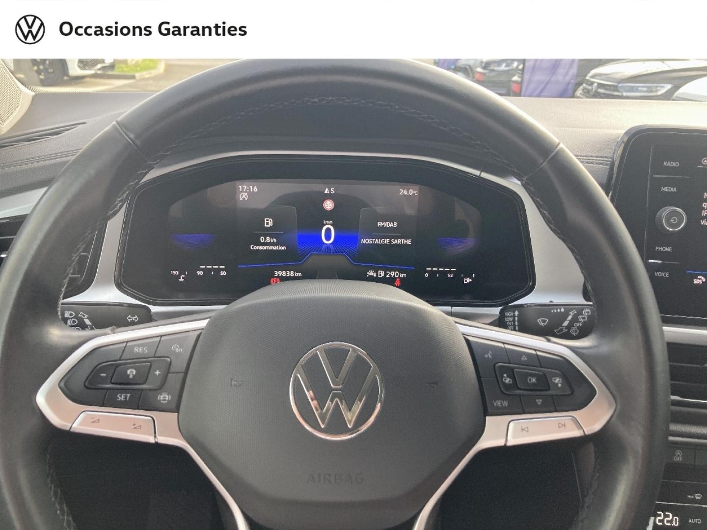 Voitures occasions VOLKSWAGEN T-ROC Life Plus Saint-Grégoire