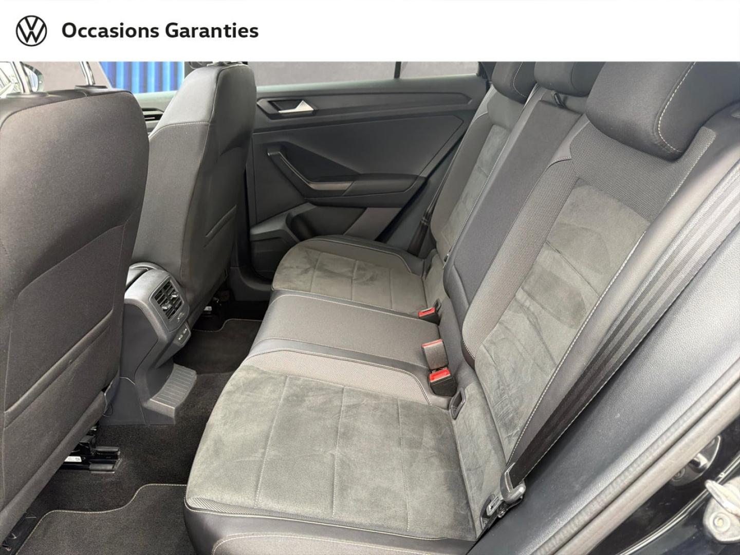 Voitures occasions VOLKSWAGEN T-ROC R-Line Saint-Grégoire