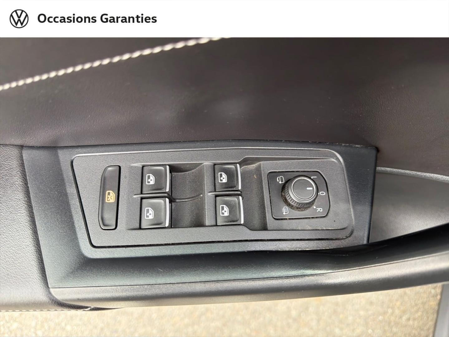 Voitures occasions VOLKSWAGEN T-ROC R-Line Saint-Grégoire